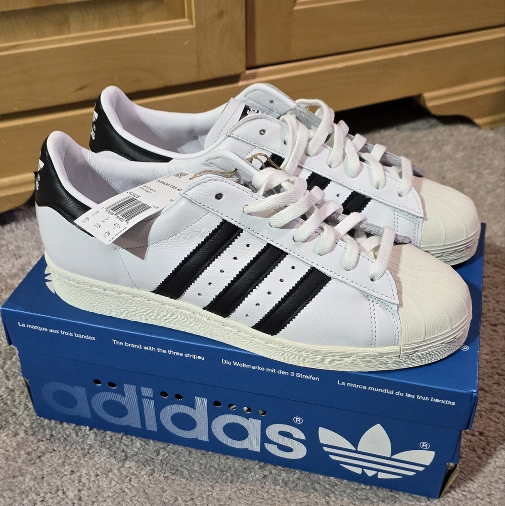 Adidas White and Black Sneakers
